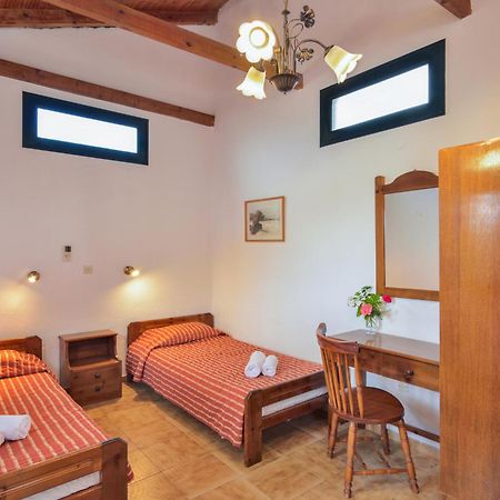 Villa Kapasa Mathés Εξωτερικό φωτογραφία
